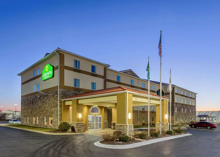 La Quinta By Wyndham Hotel