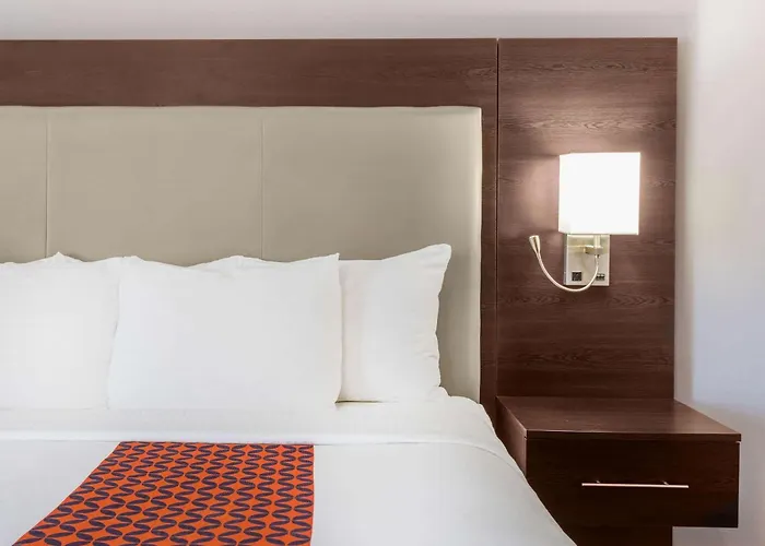 Hotel La Quinta By Wyndham Rockford