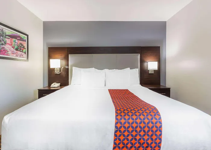 La Quinta By Wyndham Hotel 3*