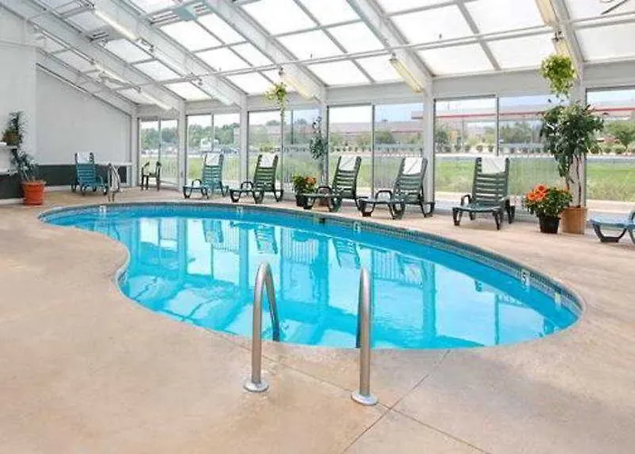 La Quinta By Wyndham Hotel Rockford